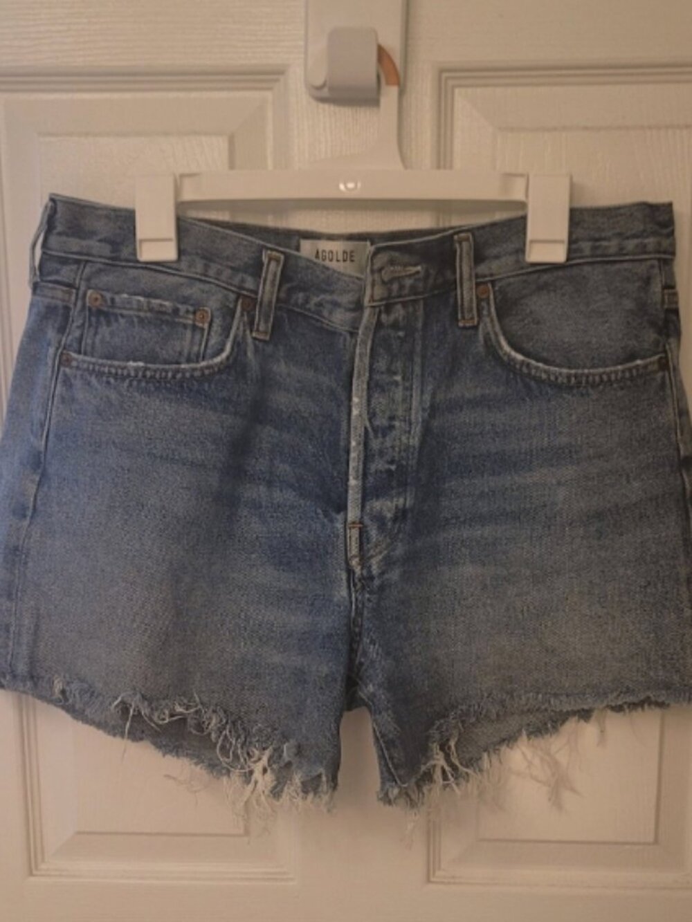 AGOLDE ParkerDenim Cutoff Shorts Size 31 Button Fly Light Wash Raw Hem 3” Inseam